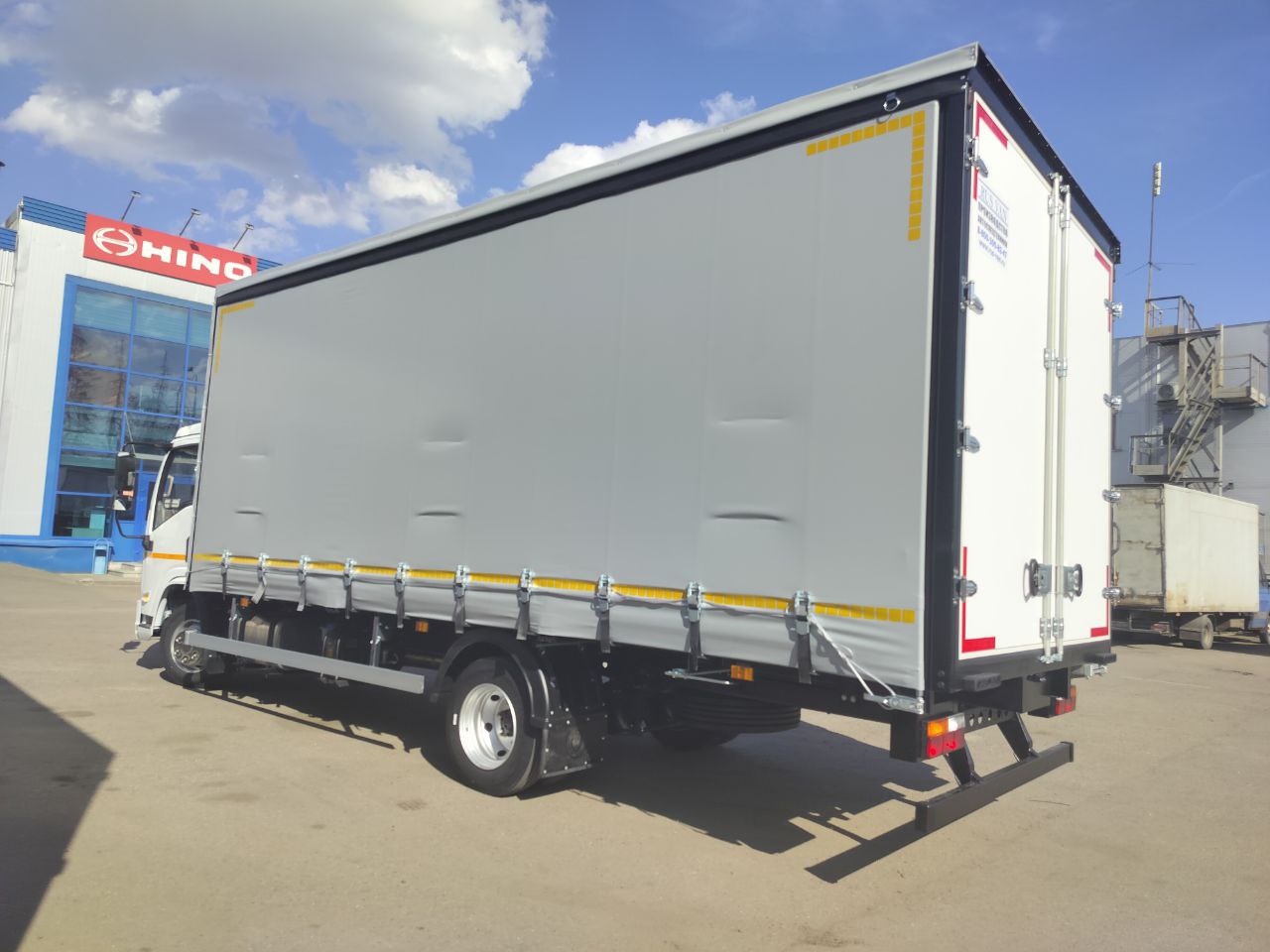 Миниатюра 6